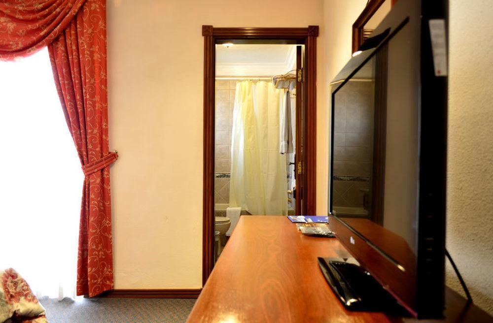 Hotel Paulistania Casa Blanca Santa Cruz de La Sierra Zewnętrze zdjęcie