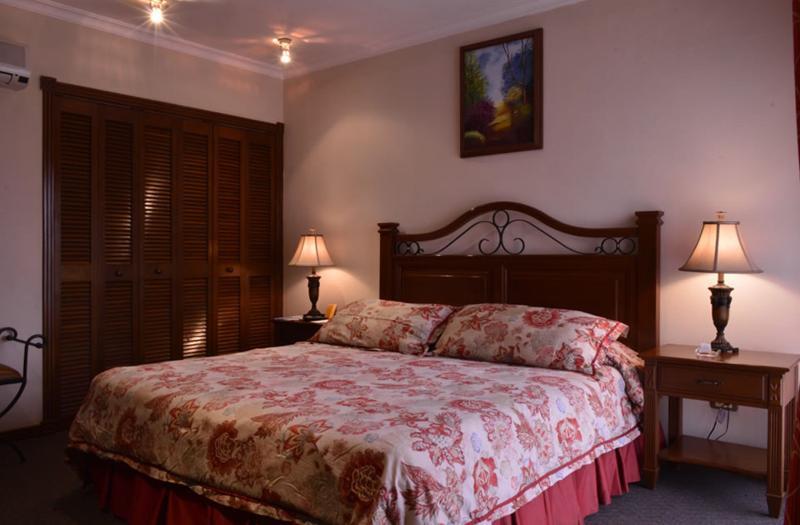 Hotel Paulistania Casa Blanca Santa Cruz de La Sierra Zewnętrze zdjęcie