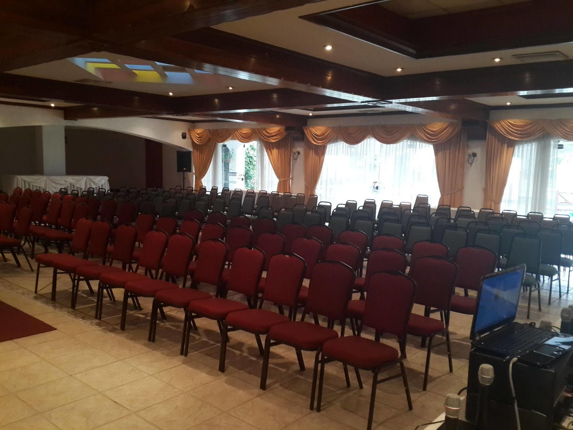 Hotel Paulistania Casa Blanca Santa Cruz de La Sierra Zewnętrze zdjęcie